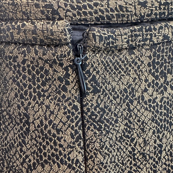 Le Suit Black & Gold Snakeskin Patterned Blazer & Skirt Set Size 14 New w/o Tag - Picture 6 of 11